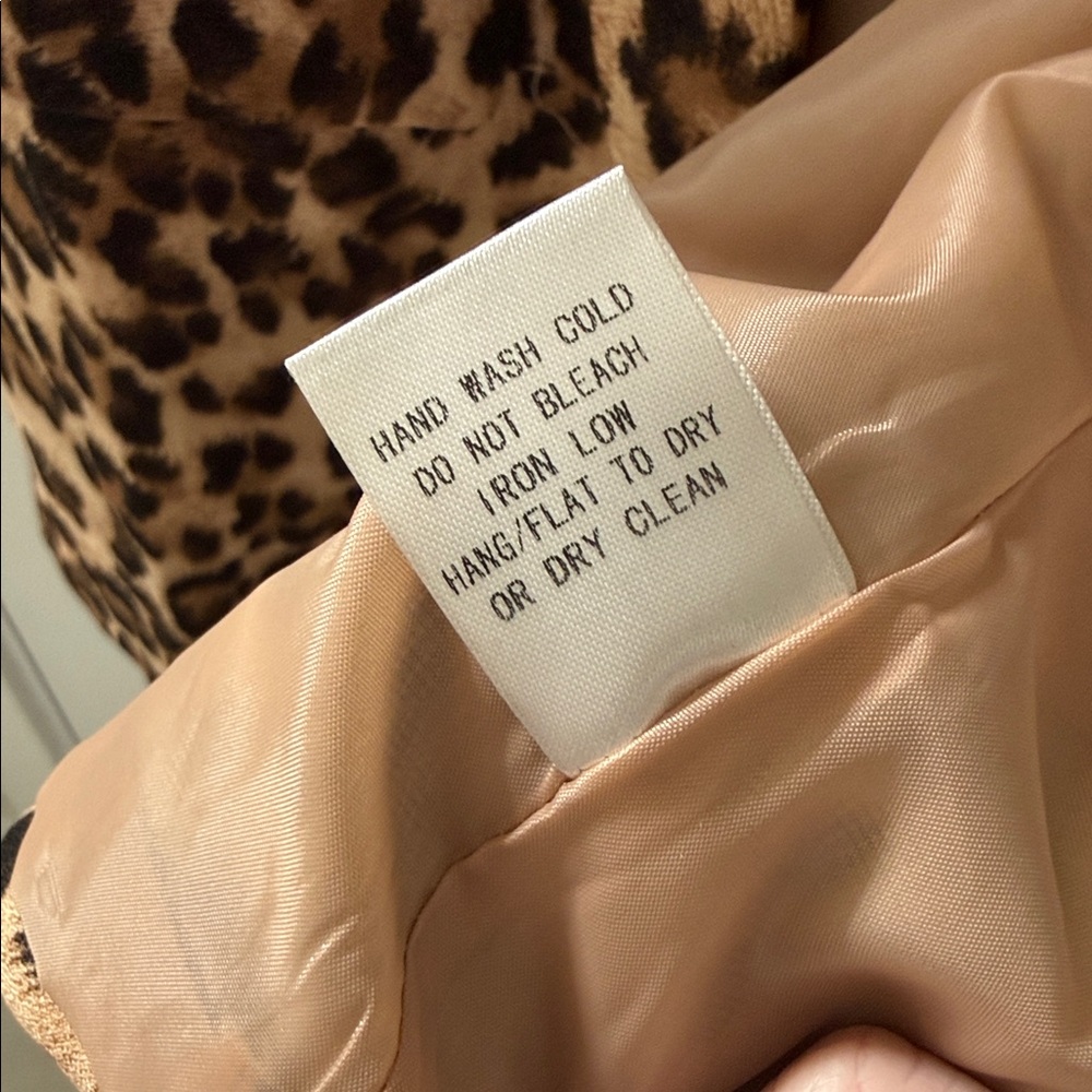 Leopard Print Women's Blazer - Picture 7 of 7